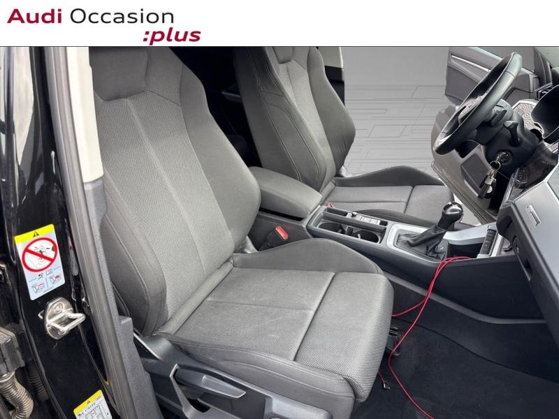 Voitures occasions Audi Q3 Design Lens