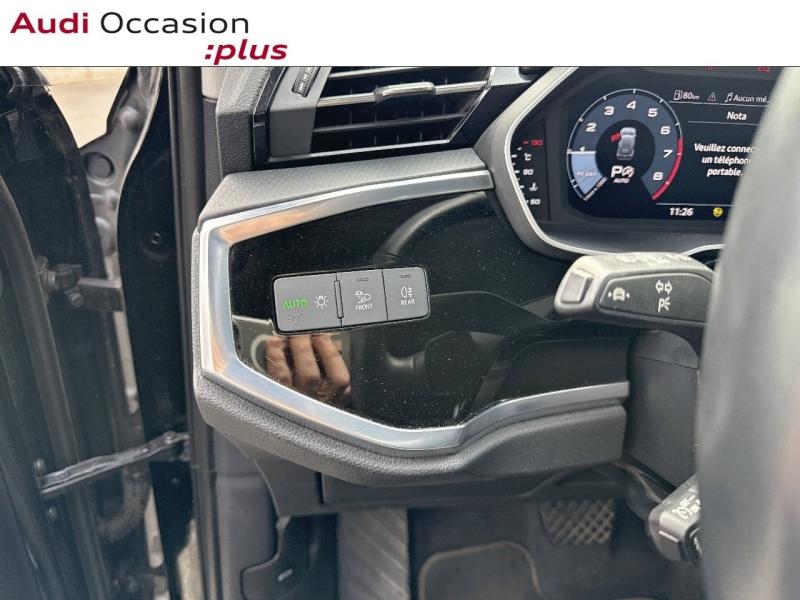 Voitures occasions Audi Q3 Design Lens