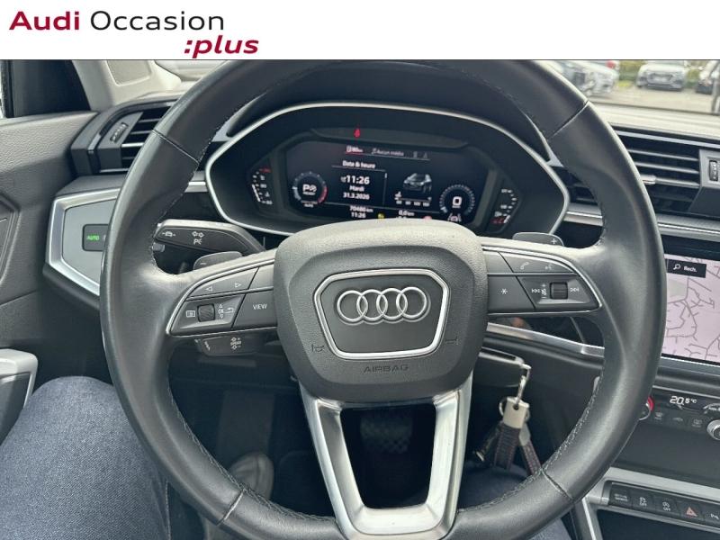 Voitures occasions Audi Q3 Design Lens