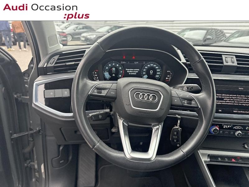 Voitures occasions Audi Q3 Design Lens