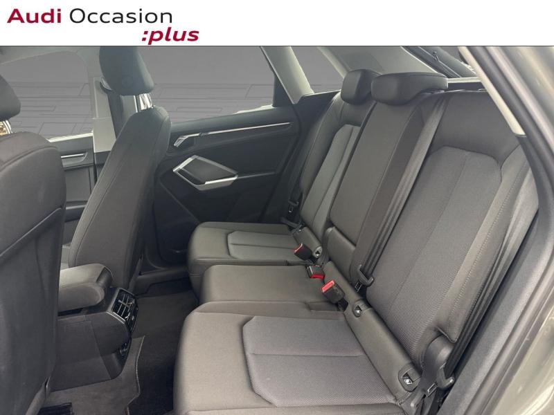 Voitures occasions Audi Q3 Design Lens
