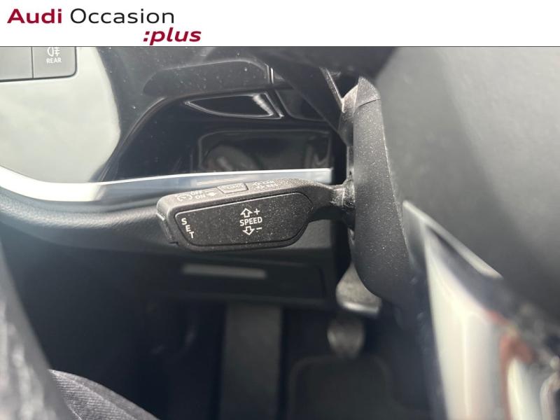 Voitures occasions Audi Q3 Design Lens