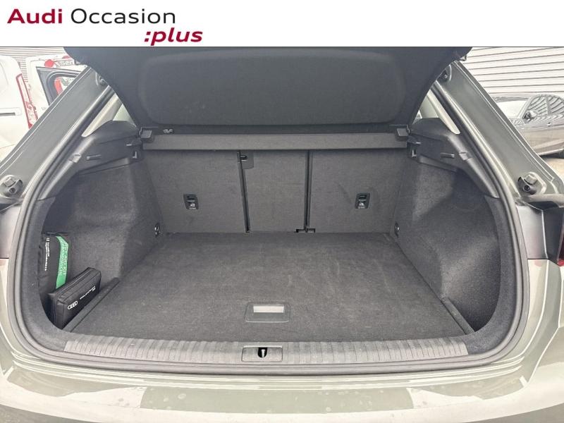 Voitures occasions Audi Q3 Design Lens