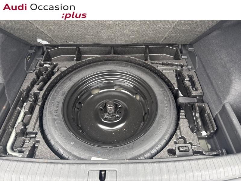 Voitures occasions Audi Q3 Design Lens