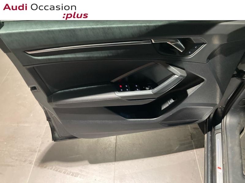 Voitures occasions Audi Q3 S line Lille