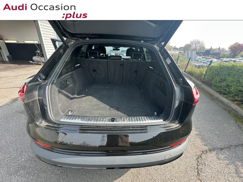 Voitures occasions Audi E-TRON Base Lille