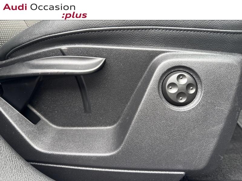 Voitures occasions Audi Q2 S line Lille