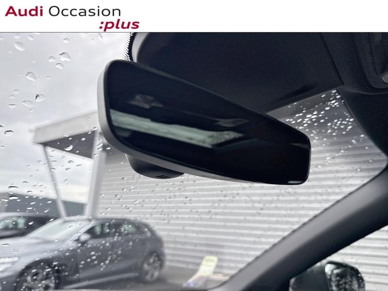 Voitures occasions Audi Q2 S line Lille
