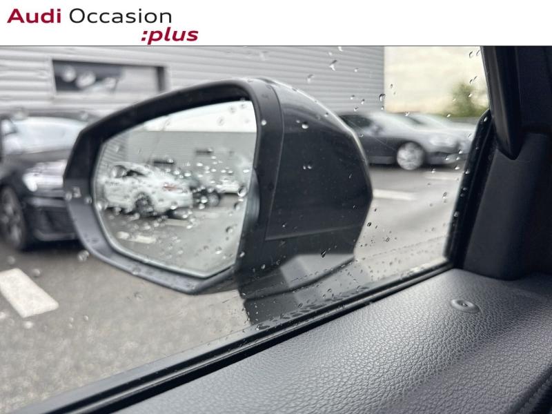 Voitures occasions Audi Q2 S line Lille