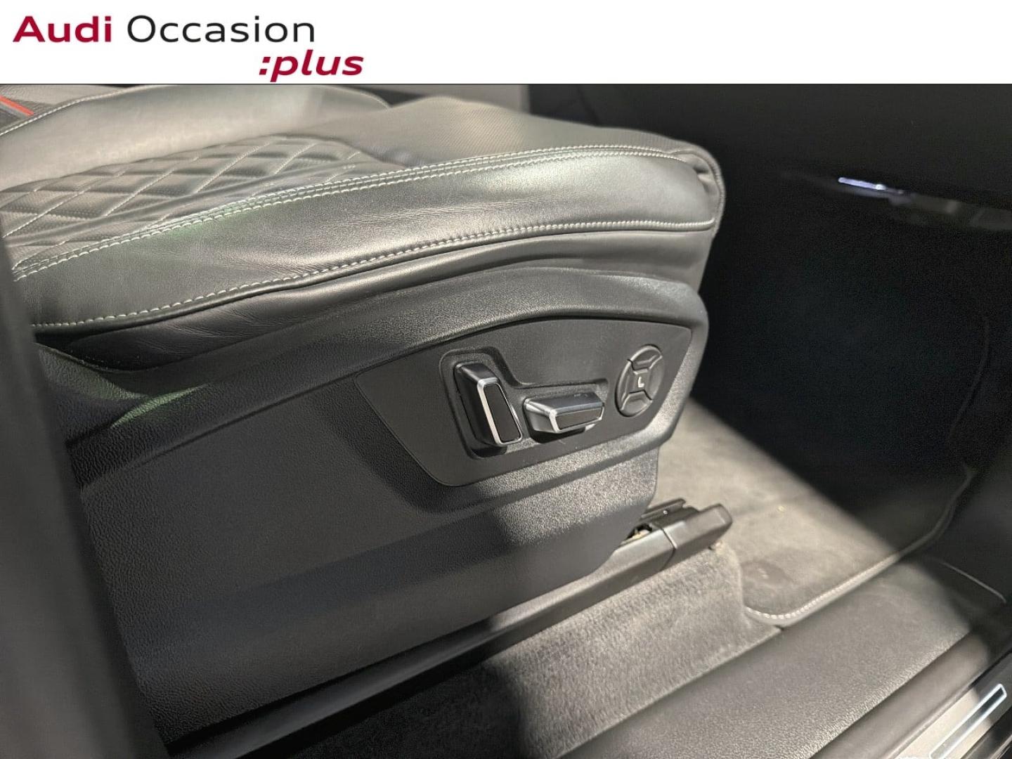 Voitures occasions Audi Q8 Compétition Lille