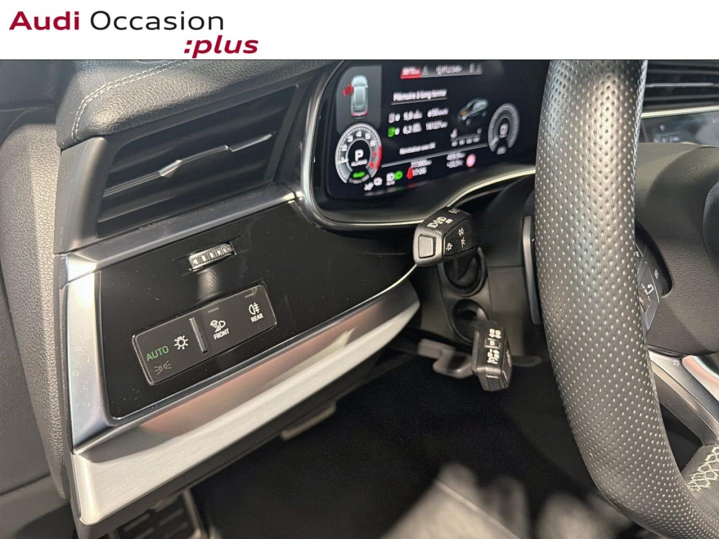 Voitures occasions Audi Q8 Compétition Lille