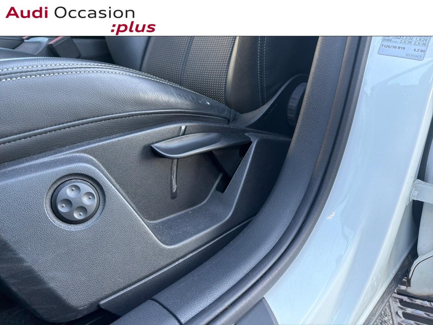 Voitures occasions Audi Q2 S line Lille