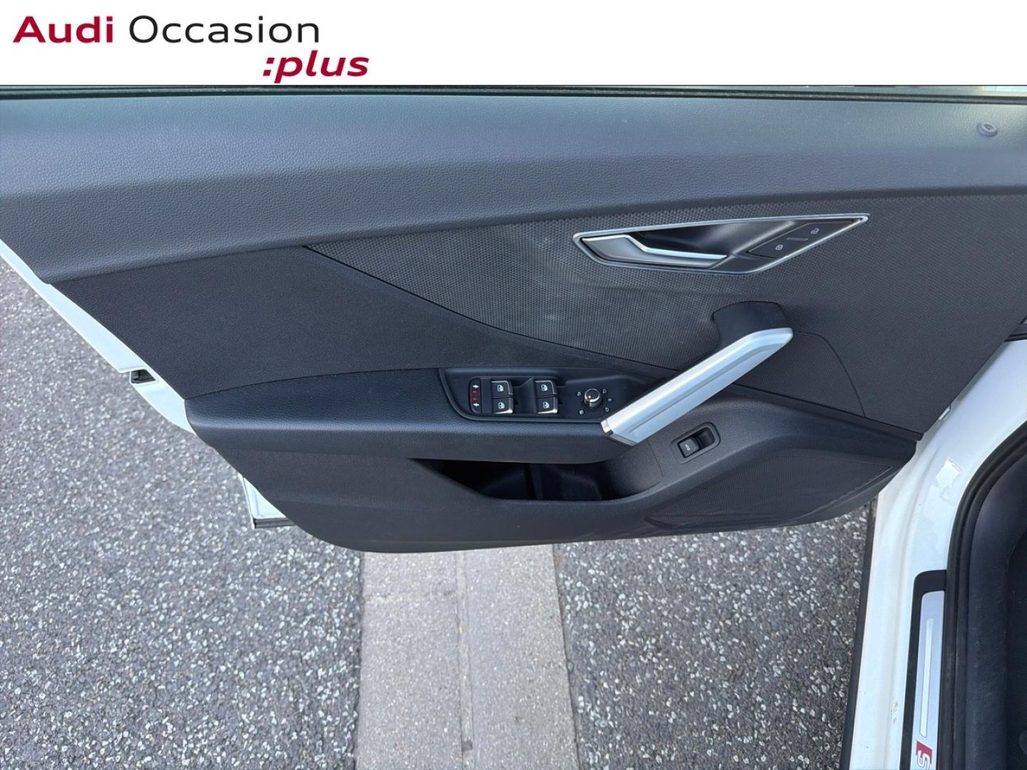 Voitures occasions Audi Q2 S line Lille