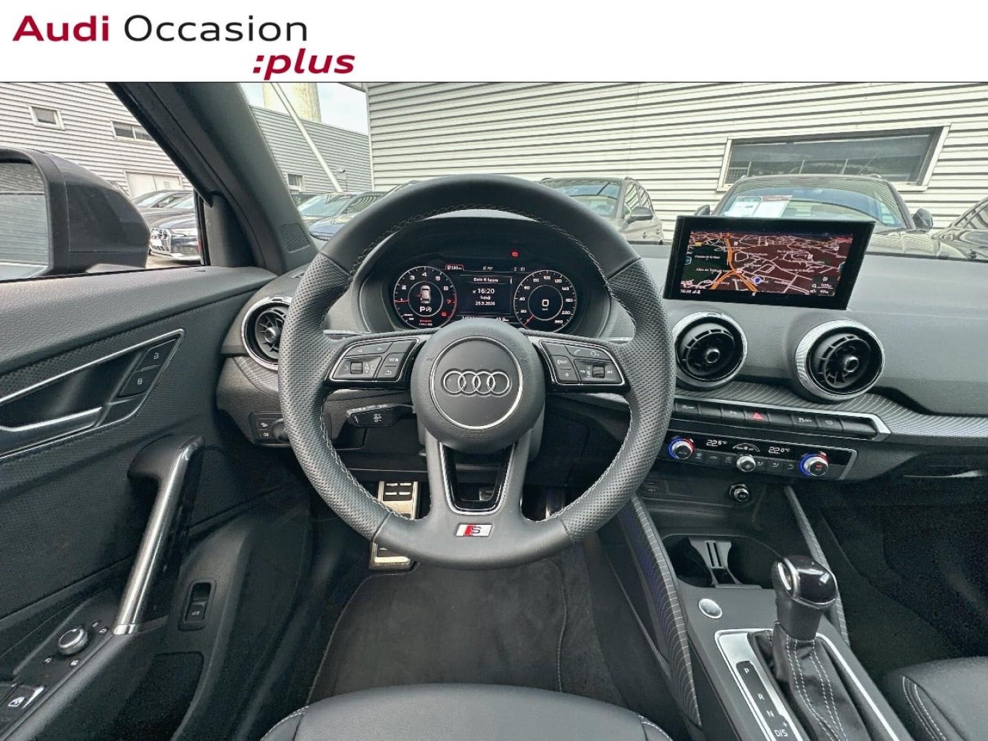 Voitures occasions Audi Q2 S line Dunkerque