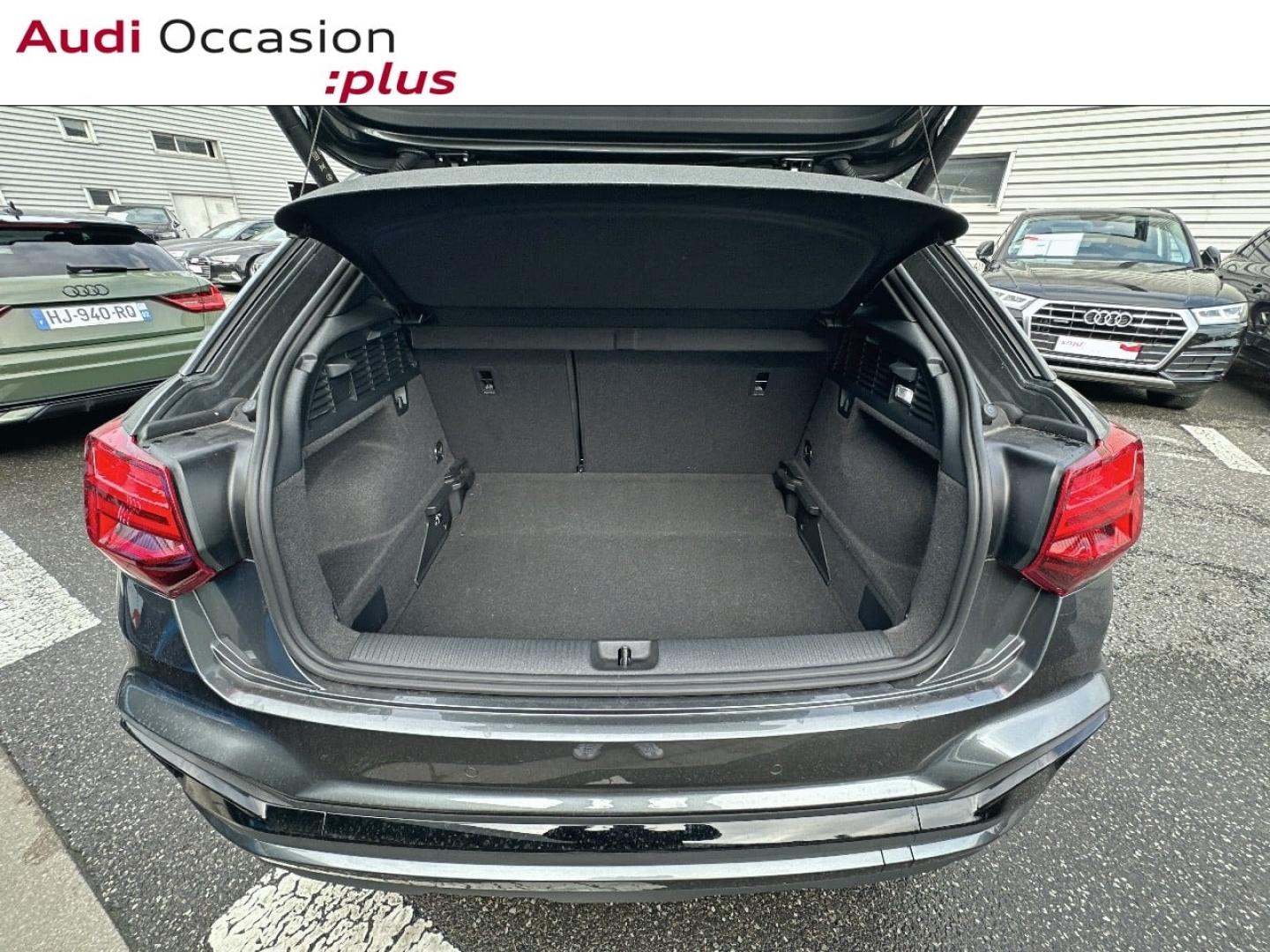 Voitures occasions Audi Q2 S line Lille