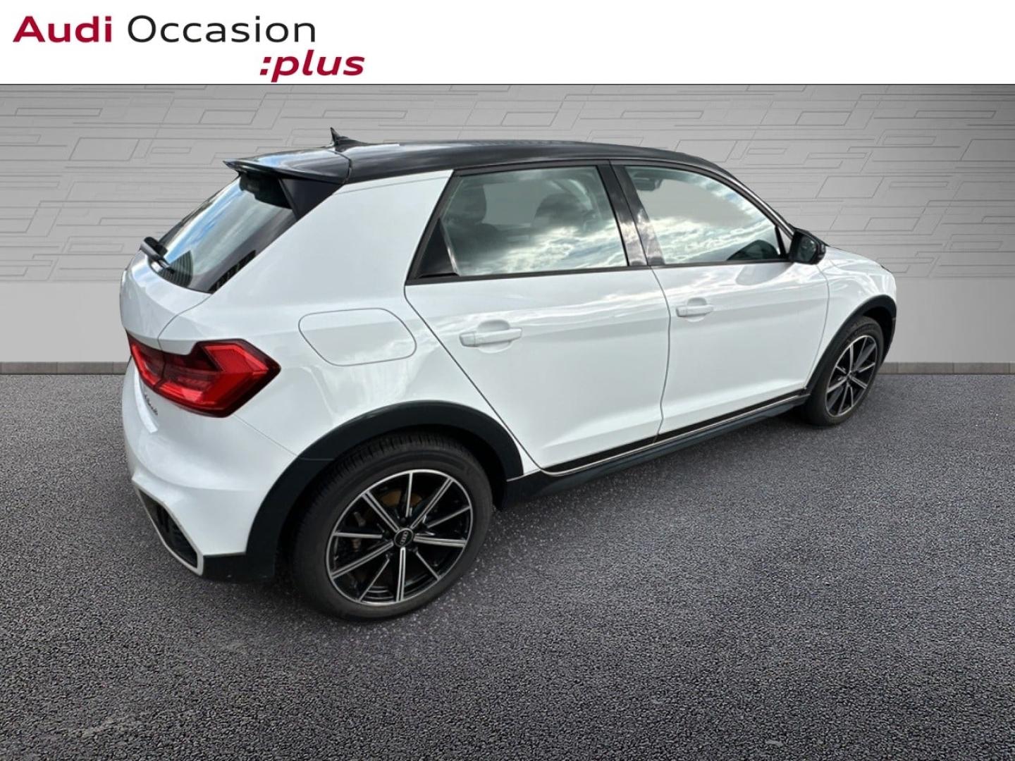 Voitures occasions Audi A1 allstreet Design luxe Lille