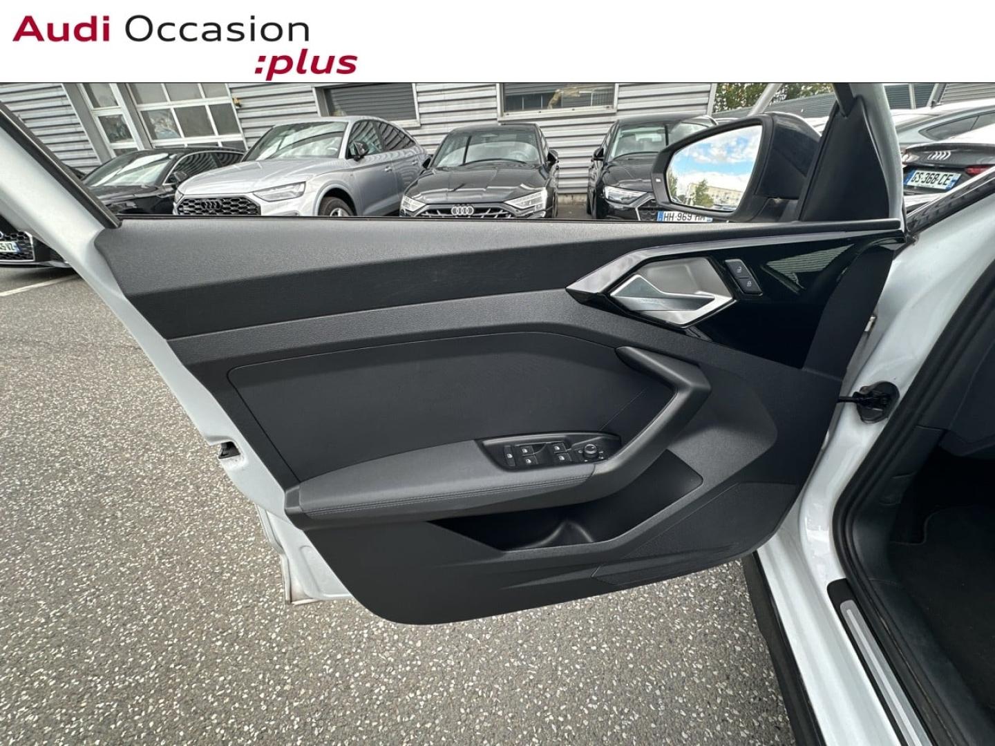 Voitures occasions Audi A1 allstreet Design luxe Lille