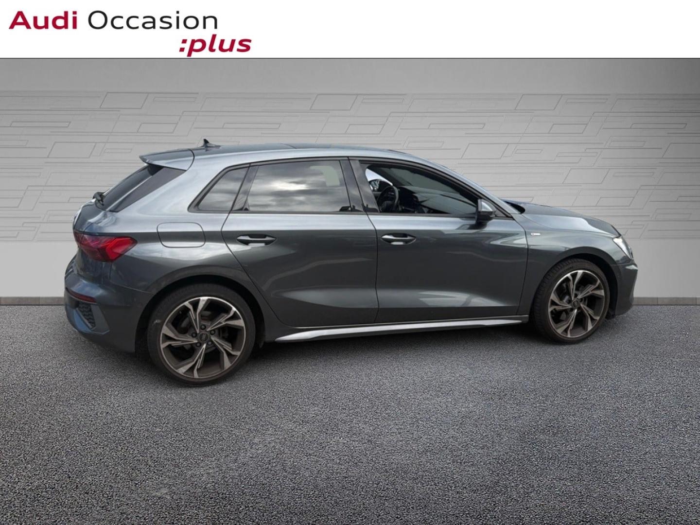 Voitures occasions Audi A3 Sportback S line Lille