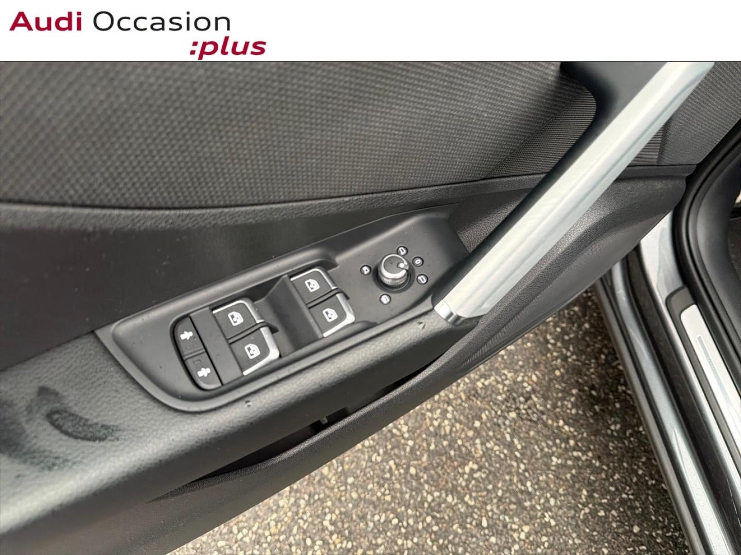 Voitures occasions Audi Q2 S line Lille