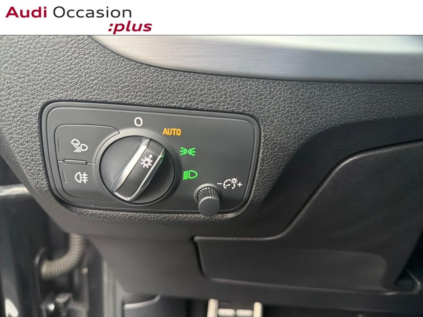 Voitures occasions Audi Q2 S line Lille