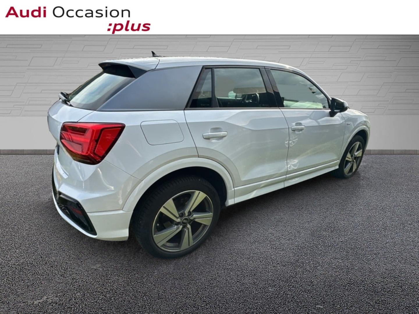 Voitures occasions Audi Q2 S line Lille