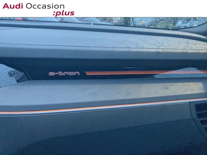 Voitures occasions Audi Q8 E-TRON S Line Lille