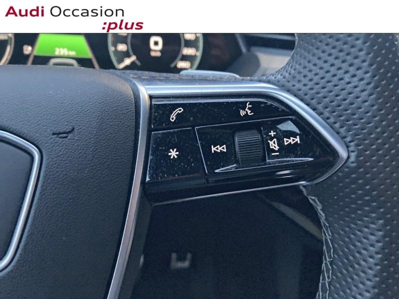 Voitures occasions Audi Q8 E-TRON S Line Lille