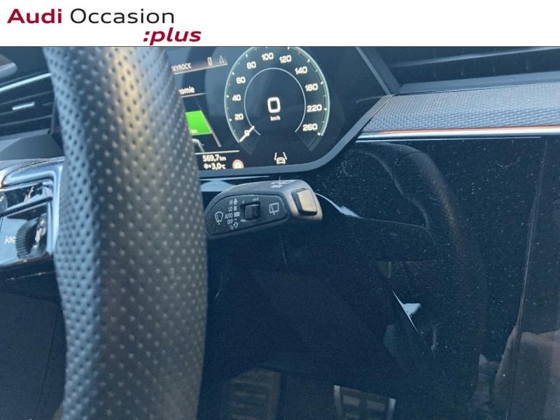 Voitures occasions Audi Q8 E-TRON S Line Lille