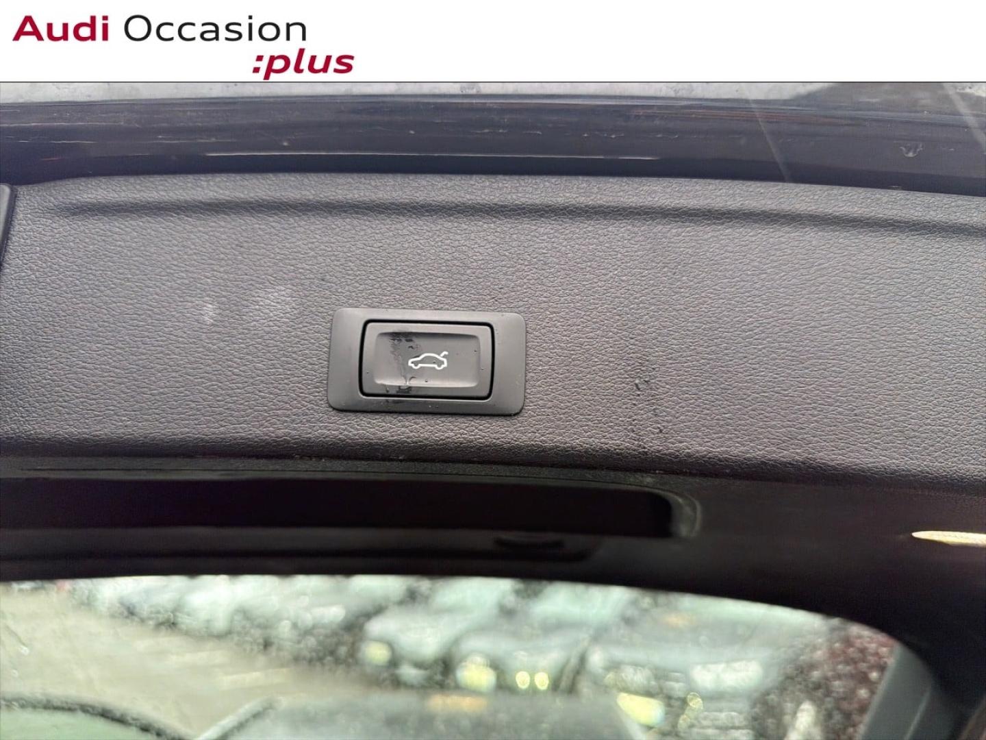 Voitures occasions Audi A4 Avant S line Lille
