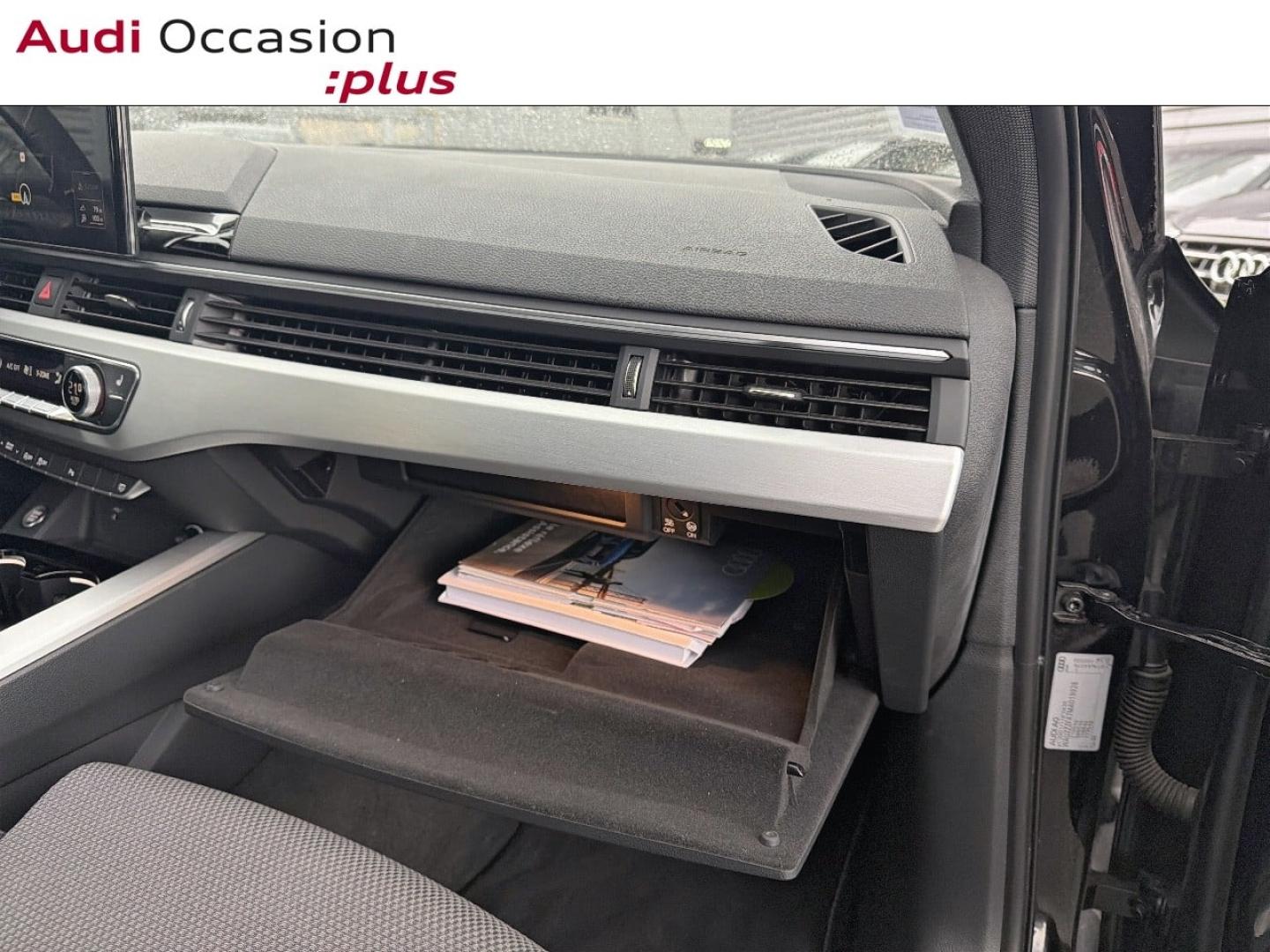 Voitures occasions Audi A4 Avant S line Lille