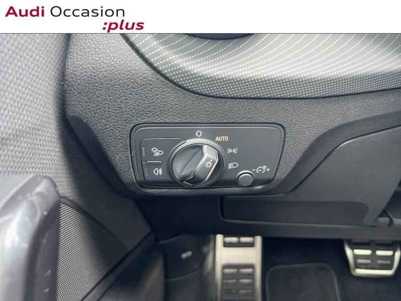 Voitures occasions Audi Q2 S line Lille