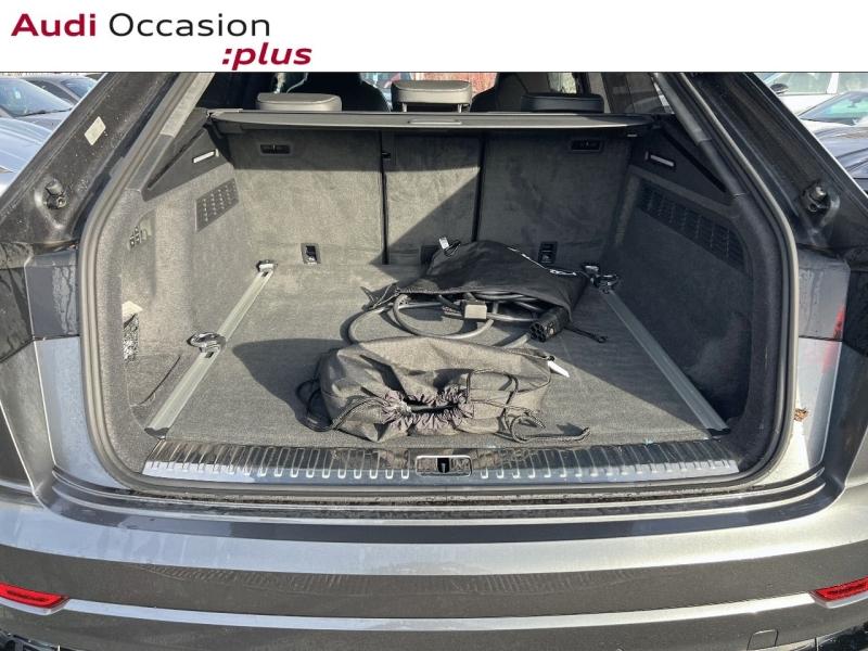 Voitures occasions Audi Q8 Compétition Lille