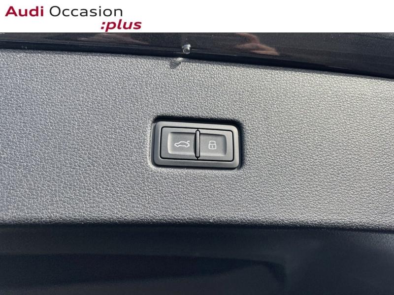 Voitures occasions Audi Q8 Compétition Lille