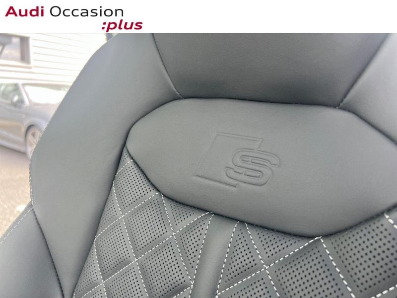 Voitures occasions Audi Q8 Compétition Lille