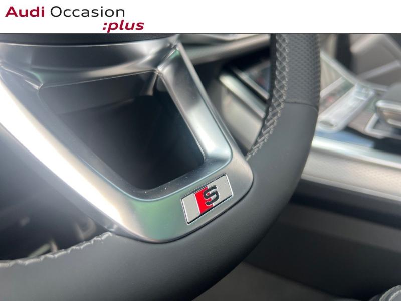 Voitures occasions Audi Q8 Compétition Lille