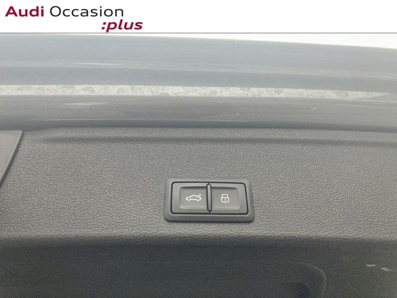 Voitures occasions Audi A4 Avant S line Lille