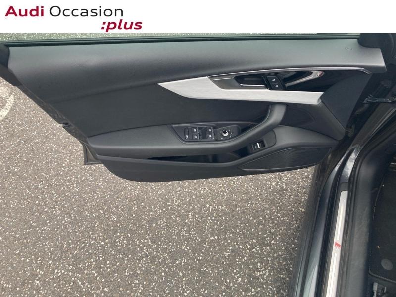 Voitures occasions Audi A4 Avant S line Lille