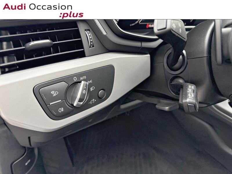 Voitures occasions Audi A4 Avant S line Lille