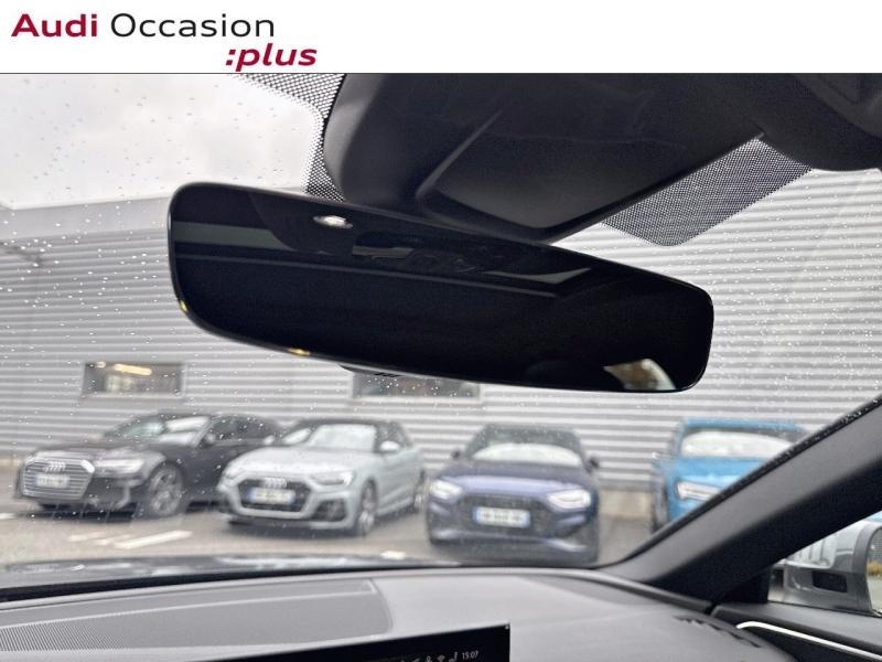 Voitures occasions Audi A4 Avant S line Lille