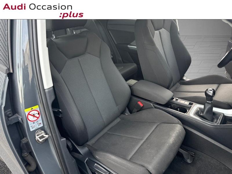 Voitures occasions Audi Q3 Design Lille