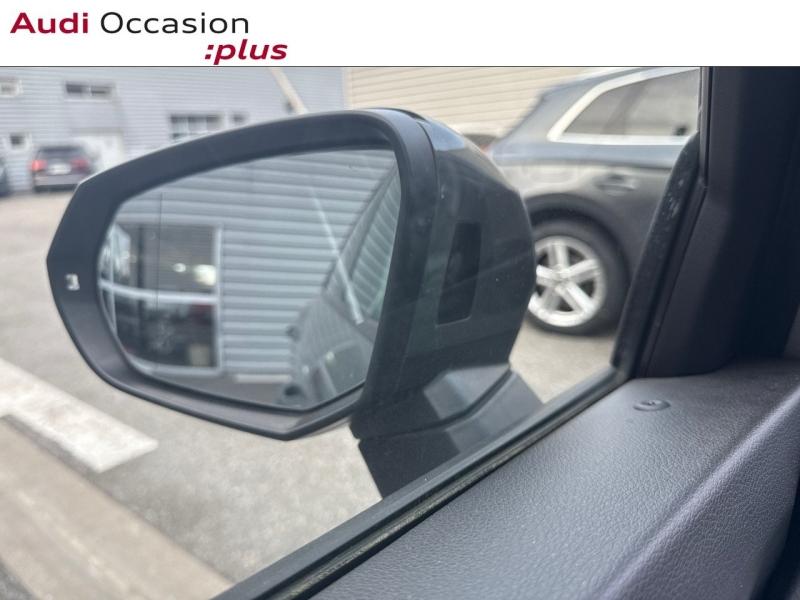 Voitures occasions Audi Q3 Design Lille