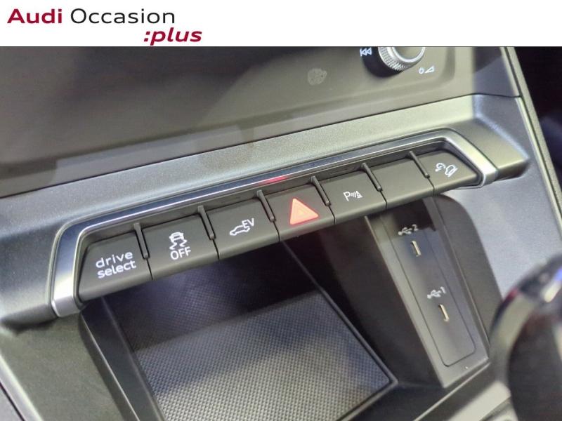 Voitures occasions Audi Q3 S line Lille
