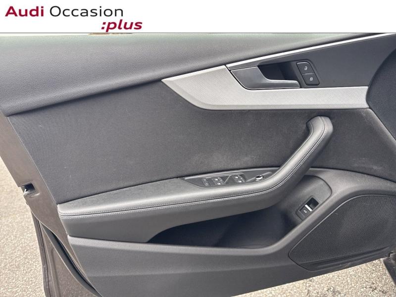 Voitures occasions Audi A4 Design Lille