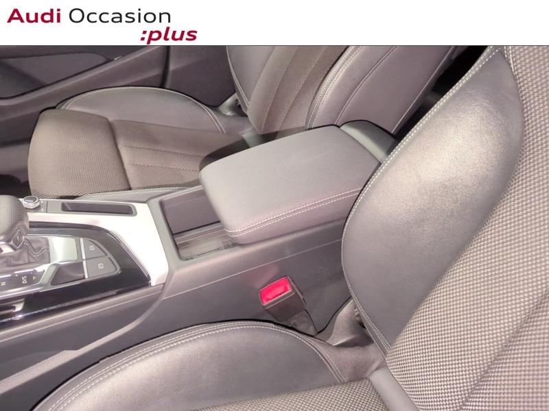 Voitures occasions Audi A4 Avant S line Lille