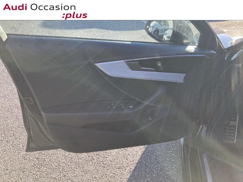 Voitures occasions Audi A4 Avant S line Lille