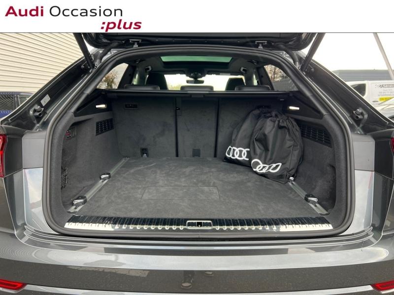 Voitures occasions Audi Q8 Compétition Lille