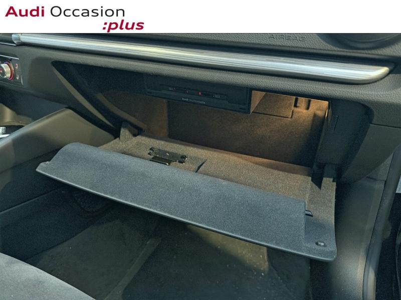 Voitures occasions Audi A3 Cabriolet Ambition Luxe Lille