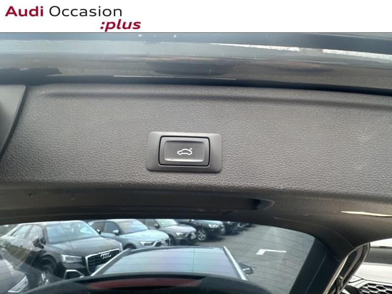 Voitures occasions Audi A4 Avant S line Lille