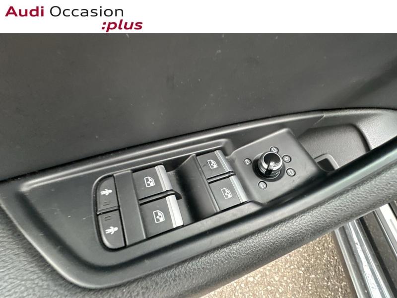 Voitures occasions Audi A4 Avant S line Lille