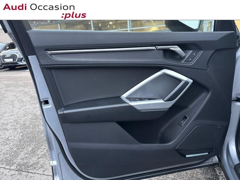 Voitures occasions Audi Q3 Design Lille